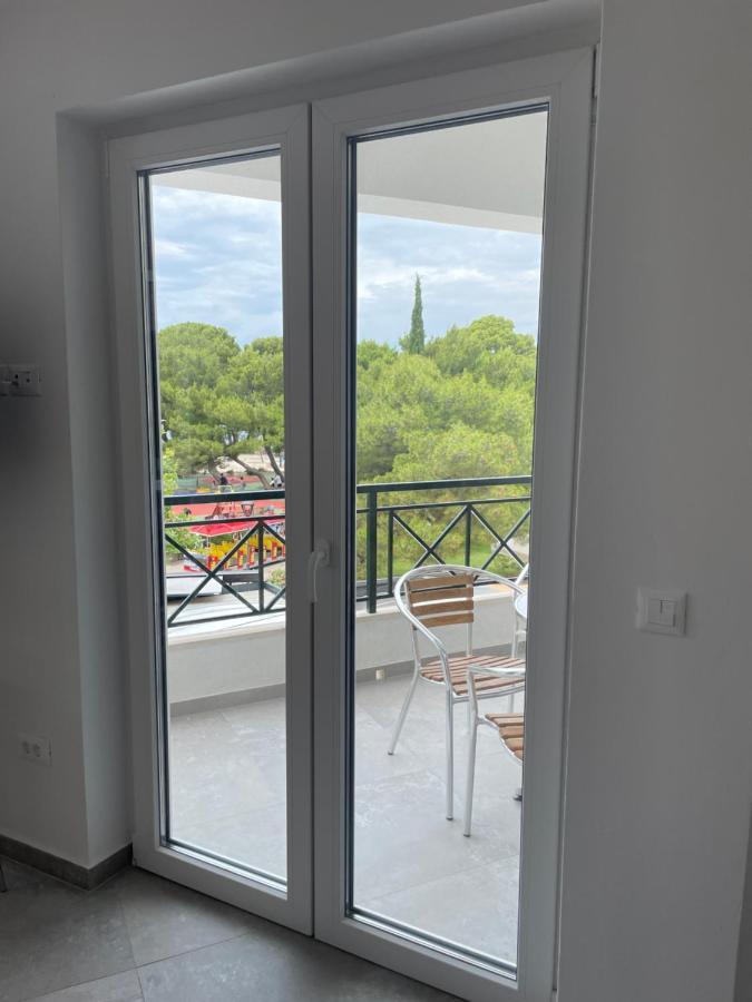 Sandra Apartments Makarska Eksteriør billede