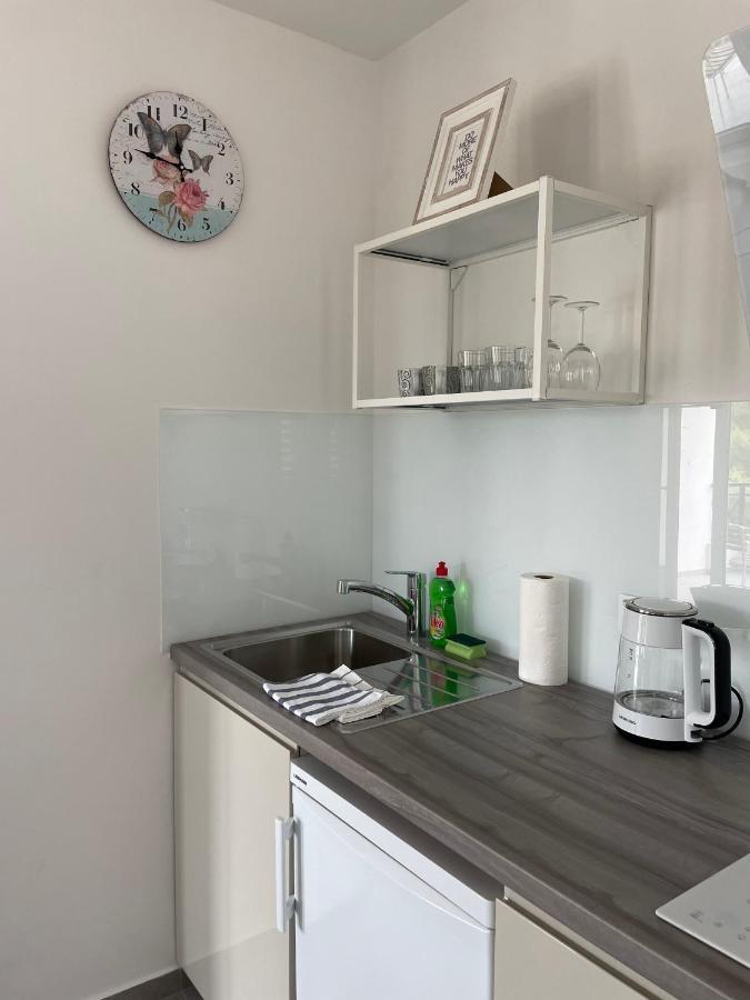 Sandra Apartments Makarska Eksteriør billede