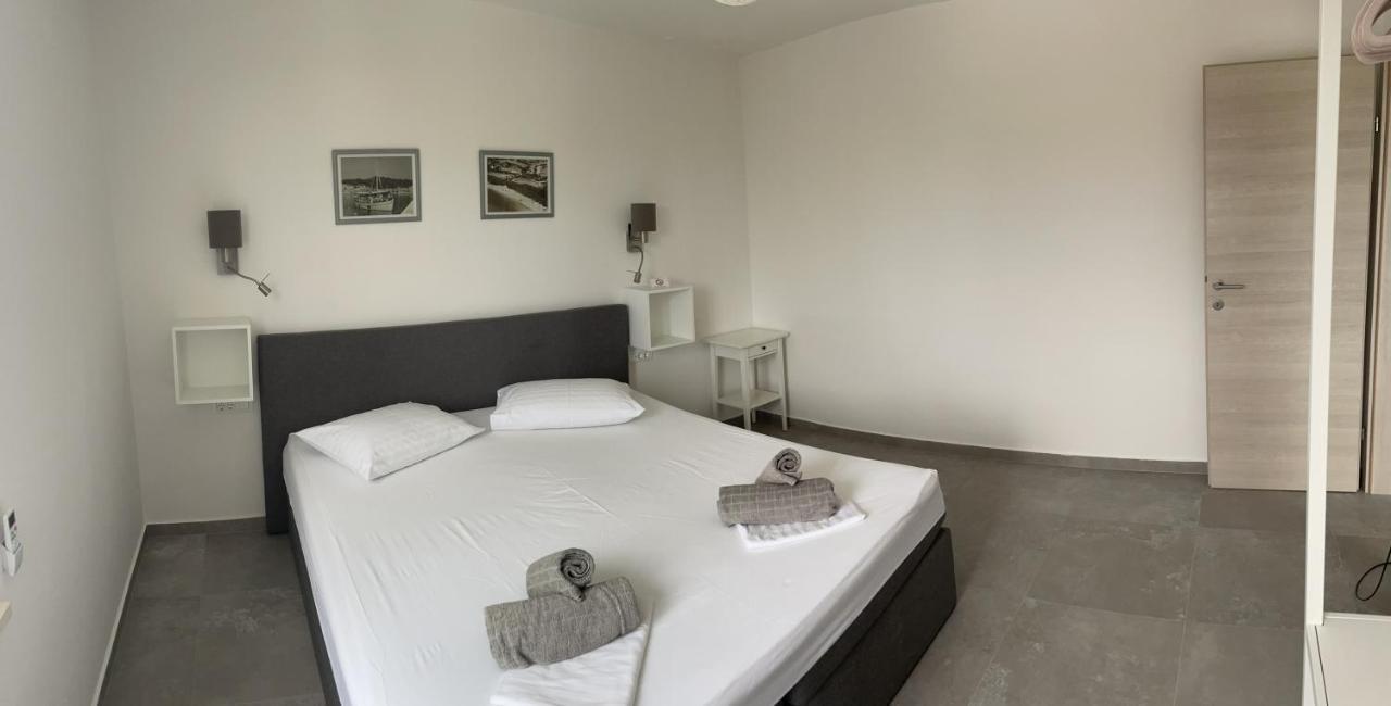 Sandra Apartments Makarska Eksteriør billede