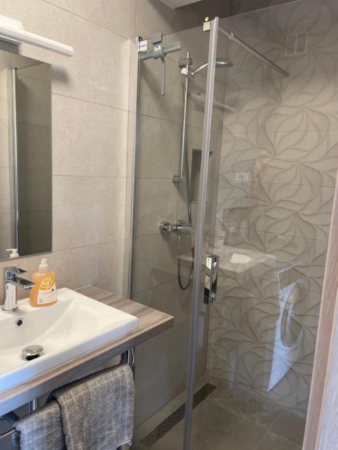 Sandra Apartments Makarska Eksteriør billede