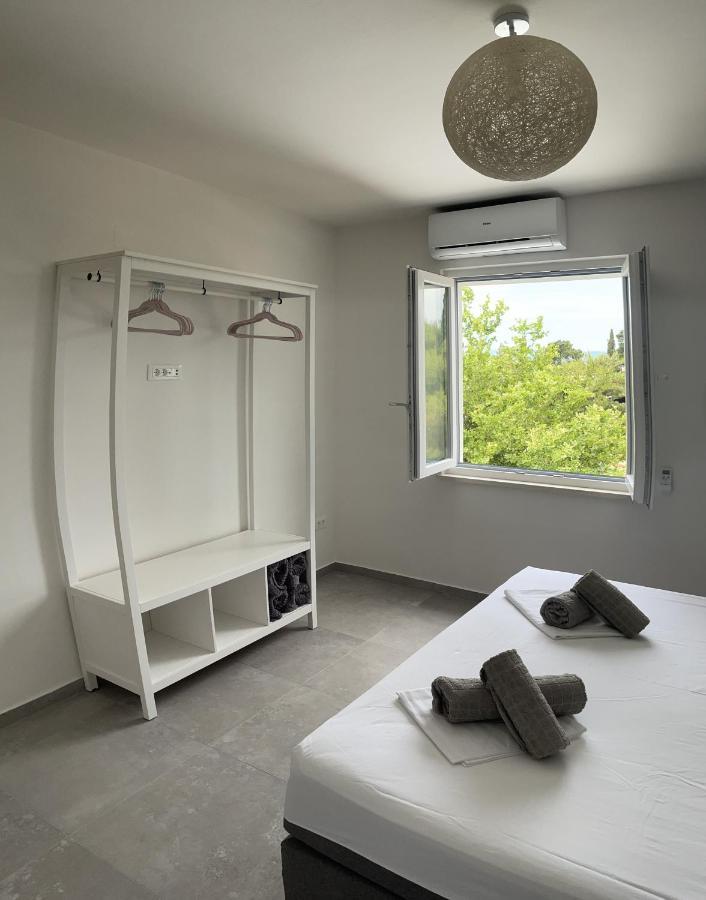 Sandra Apartments Makarska Eksteriør billede