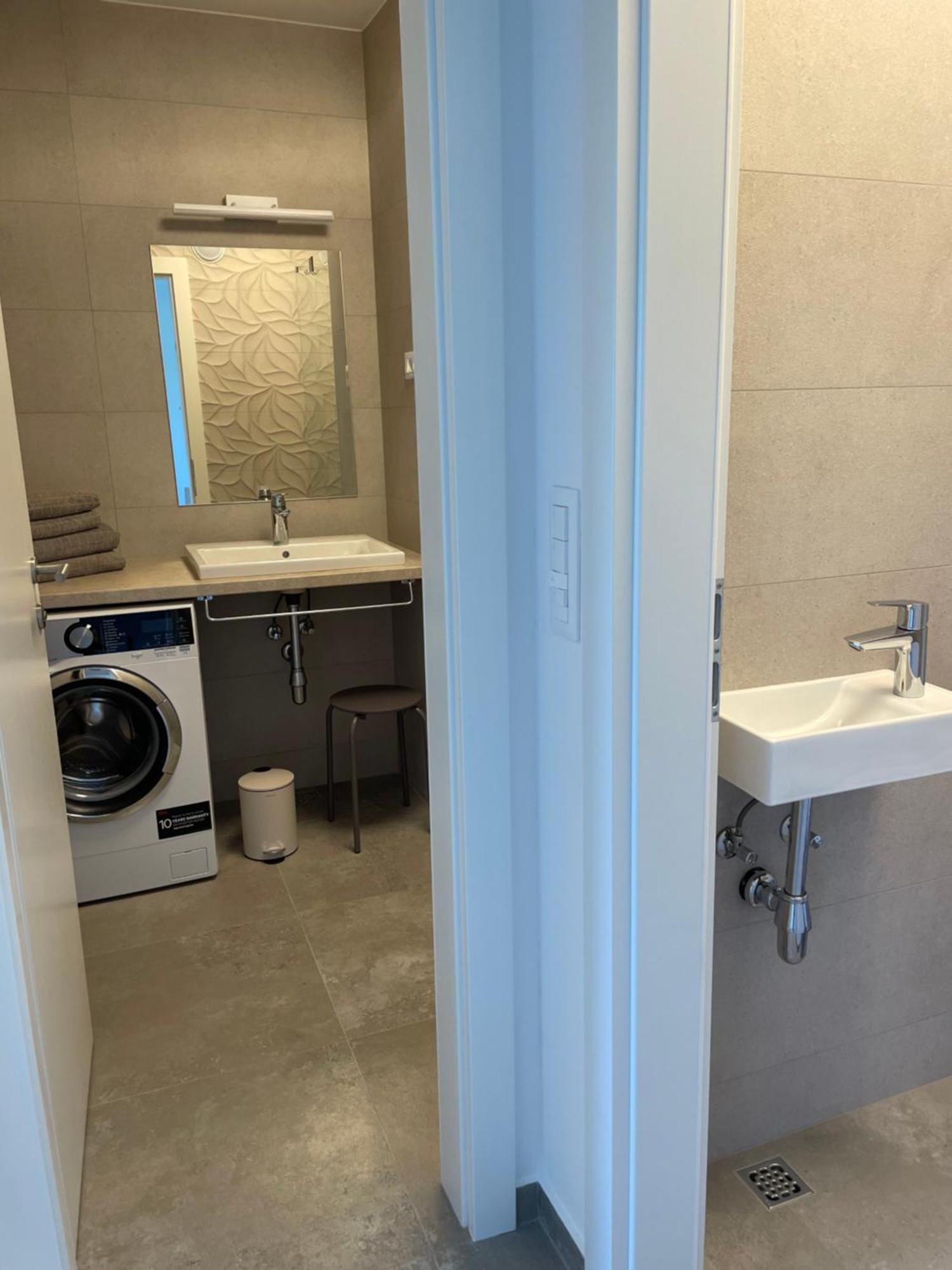 Sandra Apartments Makarska Eksteriør billede